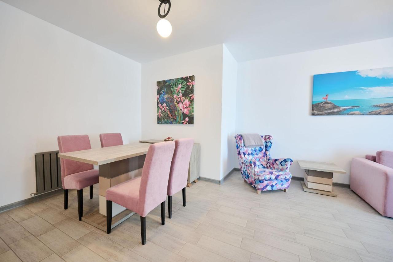 Beachfront 1Br Apartment- Spa N Pools مامايا المظهر الخارجي الصورة